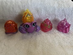 Xia Xia Pets 2011 Collectible Shells Little Friends Set of 4 shells Bimini