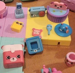 Shopkins Happy Places Home Collection Bear Kitty Bunny Puppy Sets