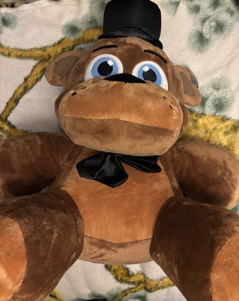 Five Nights At Freddy’s Fazbear Jazwares 20 Inches Tall Action Figure