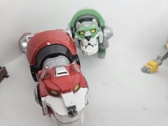2017 Voltron Action Figure 4 Lion pieces robot Playmate DWA used Red Blue Green