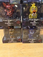 Five Nights at Freddy’s Metalfigs Lot of 4 – Freddy, Bonnie, Chica, Foxy –…
