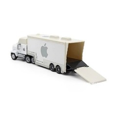2PCS Disney Pixar Cars White Apple Mack Hauler Truck+Car 1:55 Diecast Toys Gifts
