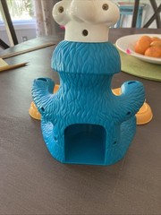 Sesame Street Cookie Monster Play Doh Letter Lunch & Tray 2010 Hasbro