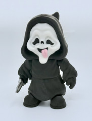 Ghostface Scream Mini Figurine w/ Knife Accessory Black White 3in articulating ￼