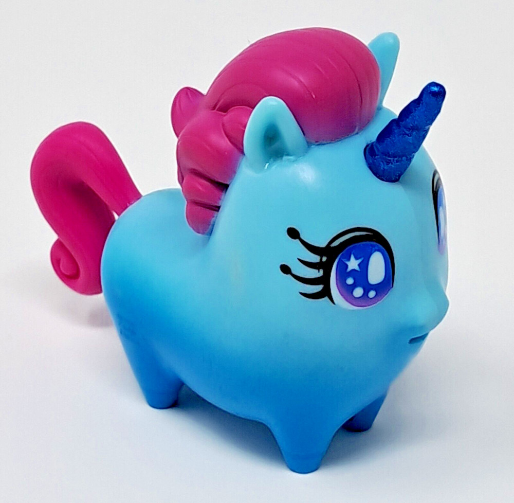 Uni-Verse Arcadey Sadey Unicorn Figure Fantasyland sml 2″ t blue w/ pink 40700