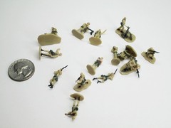 Micro Machines Military Troops Soldiers Figures Tan Desert Camo – Lot of 15