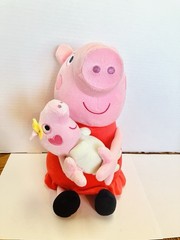 Peppa Big Big Sister Holding Evie 14in Plush 2025 Read