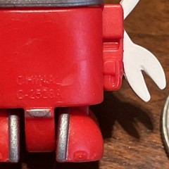 Transformers Botbots Handy Dandy Series 5 Wilderness Troop Swiss Army knife