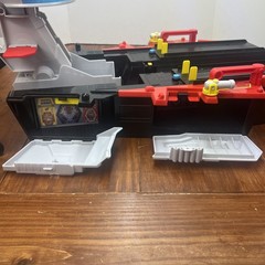 Paw Patrol Aircraft Carrier HQ with Chase Action Figure and Mighty Pups Cruiser