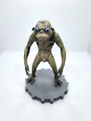 Bud Kalisk Predator Badlands Figure – Hand-Painted 15cm Custom w/ Stand