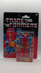 2025 Hasbro Transformers Retro Card G1 Autobot Gears 5″ Deluxe Class Figure
