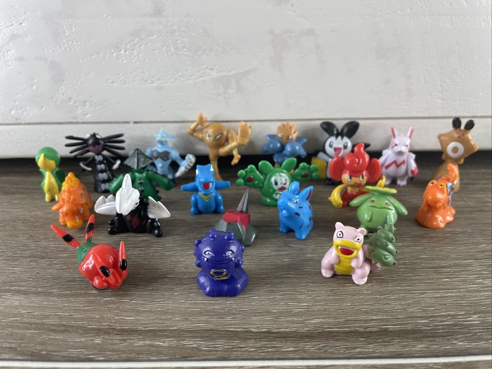 Lot of 21 Pokemon Mini Figures 1″ Minatures RL China Super Quick Shipping grp3