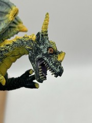 2 Dragon Action Figures 2007 Green Yellow “Dark Dargon” & Plastoy Red Yellow 👀