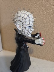 Hellraiser III: Hell On Earth 6″ Stylized Pinhead Action Figure Mezco Toyz 2017
