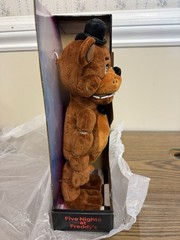 Jazwares Five Nights at Freddy’s Classic Freddy GITD 14-in Plush