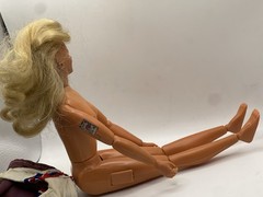 Vintage Bionic Woman Beauty Salon 1976 w/ Jamie Sommers Doll Incomplete READ