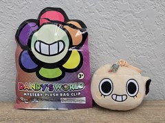 Dandy’s World SHELLY Mystery Plush Bag Clip Blind Bag (Read)