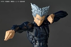 Kaiyodo Revoltech Amazing Yamaguchi One Punch Man Garou Figure w/Bonus In Stock