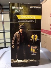 [BREAKING BAD TV SERIES] “HEISENBERG”, COLLECTIBLE FIGURE, 13″ TALL, NIB