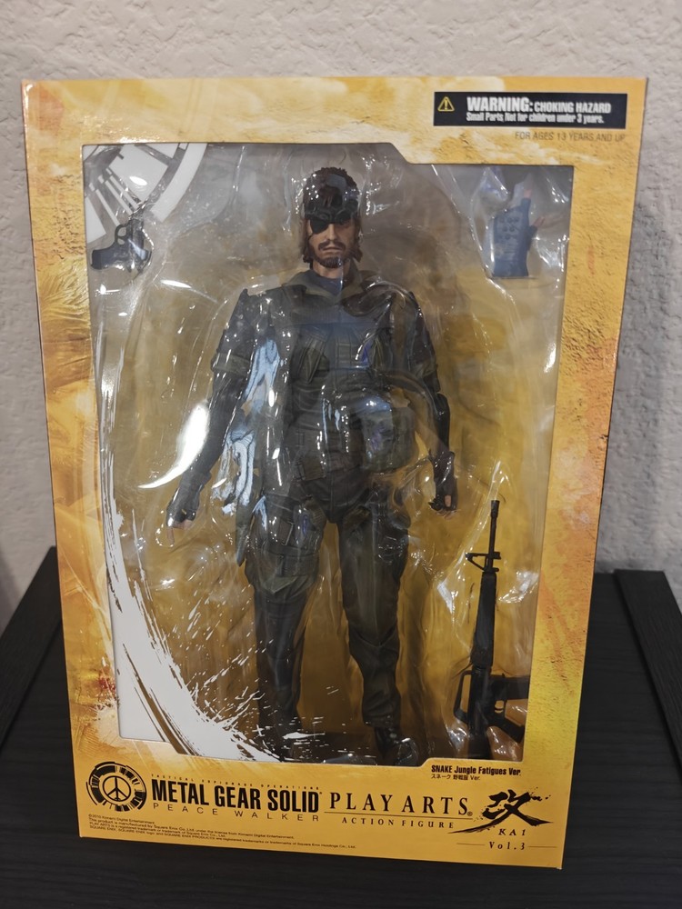 Play Arts Kai Metal Gear Solid Peace Walker Vol.3 Snake Jungle Fatigues Ver New