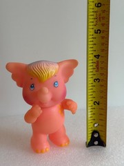 Vintage SOMA Wonderzoo Rainbow Love Pets Pink Elephant Glo Friends Fakie 1985