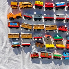 Thomas the Tank Engine & Friends Diecast Metal Trains / Cars -YOU PICK- (Desc)