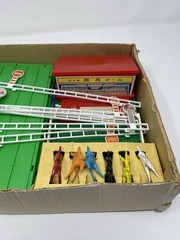RARE Yonezawa Diamond Horse Racing Game – Vintage Japan Retro Toy