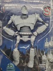 Diamond Select The Iron Giant Select Light Up Eyes Boxed Movie Action Figure