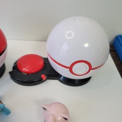 Pokemon Surprise Attack Poke Ball Battle Game PokeBall 2021 Jazwares LOT of 2