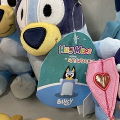 Bluey and Friends Family Figures And Plush Lot of 23 Items. Clean. Smoke Free.
