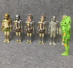 Lot of 7 Super 7 Predator Action Figure 3.75″ loose
