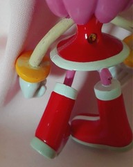 Sonic Figure Amy Rose Toy Island Sonic X Megabot Sonic the Hedgehog 2006 RARE