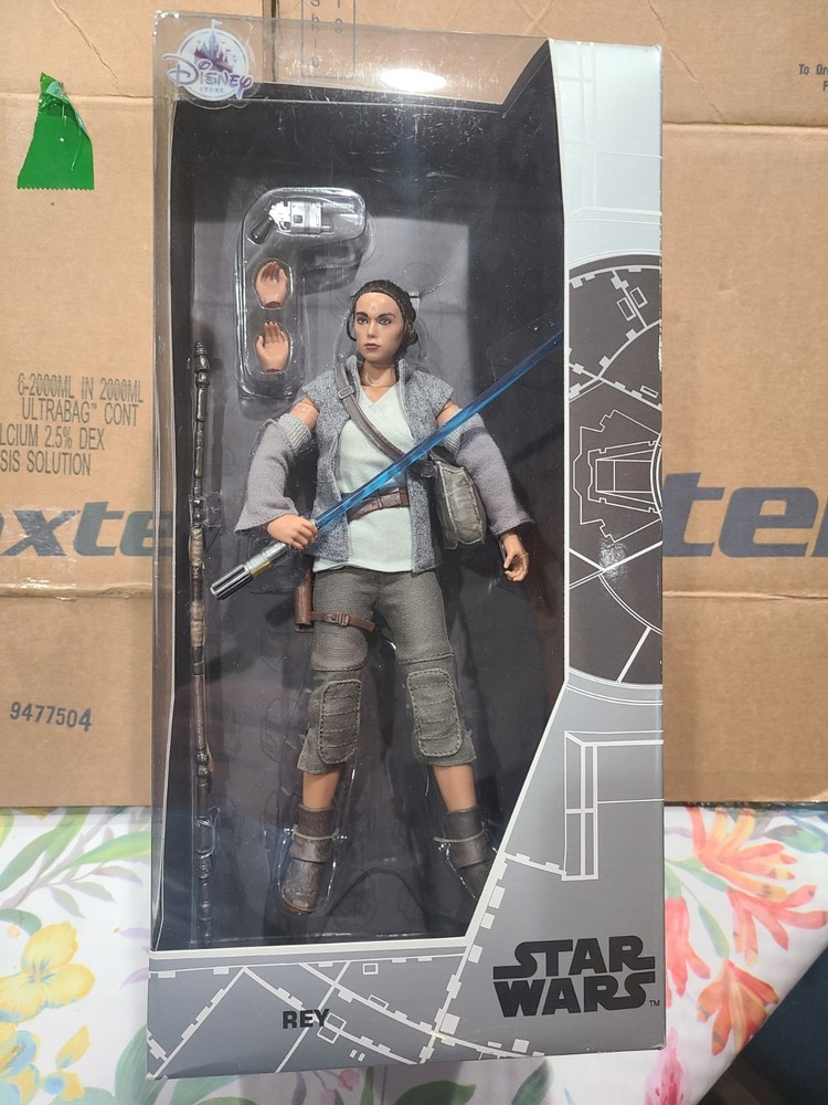 2017 D23 Expo Disney Store Star Wars Rey and Kylo Ren Figures LE 1000 New
