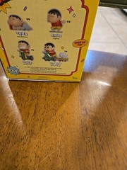 Crayon Shin-chan Blind Box Opened Dynamic New Life Series Handmade Office Toy