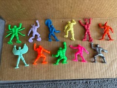 RARE Marvel Superhero Hard Plastic 3″ ACTIVATED Knockoff Action Figures (11)