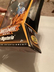 Mattel WWE Elite REY MYSTERIO WrestleMania 26 XXVI Series Figure RARE NEW HTF