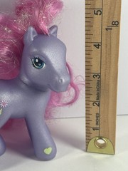 My Little Pony G3 PETAL BLOSSOM 2002 Hasbro Long Styled Pink Tinsel Hair MLP