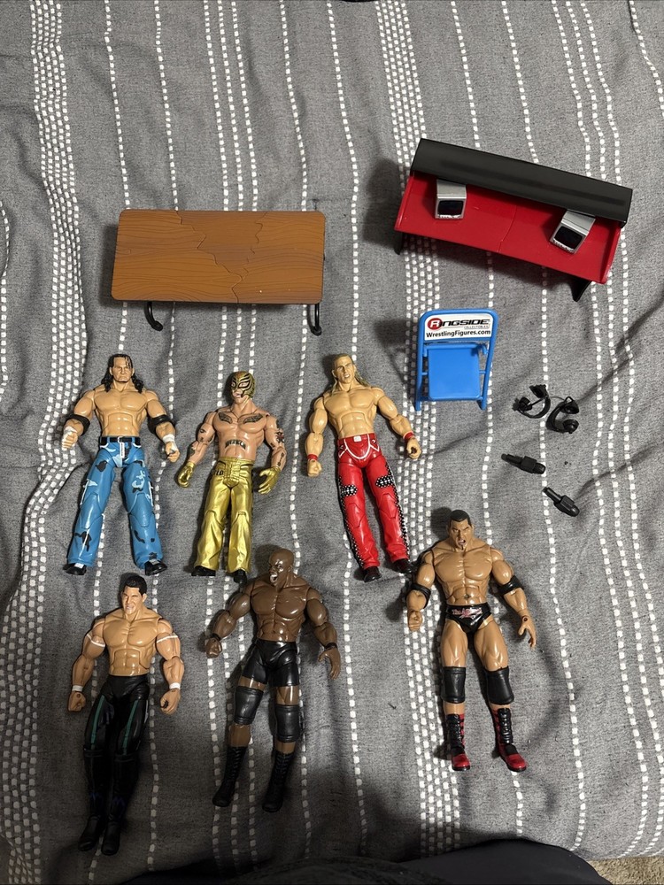 WWE Ruthless/Deluxe Aggression Lot! Batista,Evan Bourne,bobby Lashley,Matt, Rey