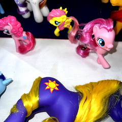 Vtg My Little Pony Toy Lot 16 Figures Various Sizes Hasbro Mixed G3 G4 Ponies
