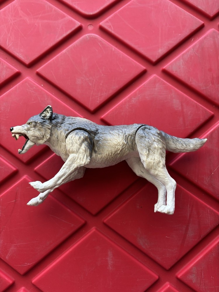Jamanji Wolf Action Figure Realistic Articulated Jaw Lanard Collectable