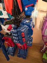 FORTRESS MAXIMUS Transformers SDCC 2016 Exclusive with Upgrades and boxes