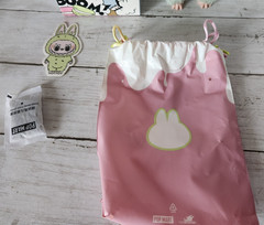 Pop Mart LaBuBu “Exciting Macaron” Green Grape Bag Box Card