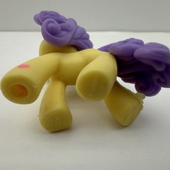 Hasbro 2006 My Little Pony Rain or Shine Miniature Plastic Figure Merriweather