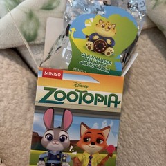 NEW MINISO Disney Zootopia Sit Nicely Series Blind Box Figure – Clawhauser
