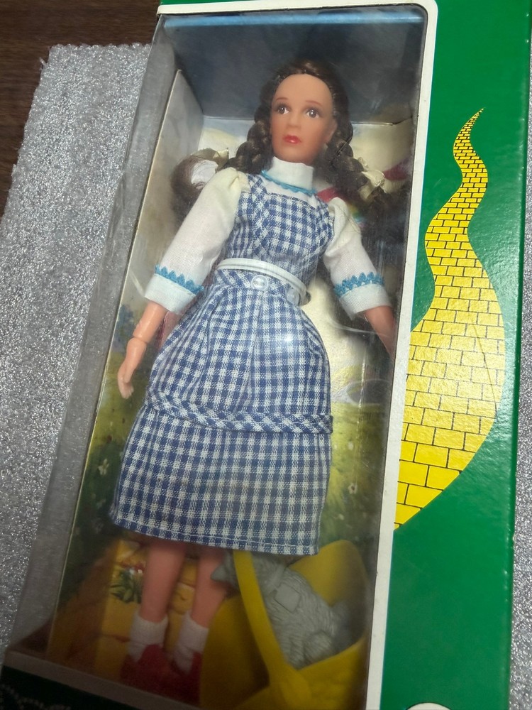 VINTAGE 1974 MEGO WIZARD OF OZ DOROTHY W/TOTO ” 8″ DOLL W/ORIG BOX