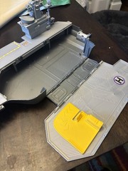 Disney Pixar Planes USS Flysenhower Aircraft Carrier 18″ Playset-Incomplete