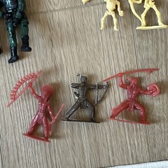 VTG Large Mixed Lot of Military & Other Action Figures & Accessories
