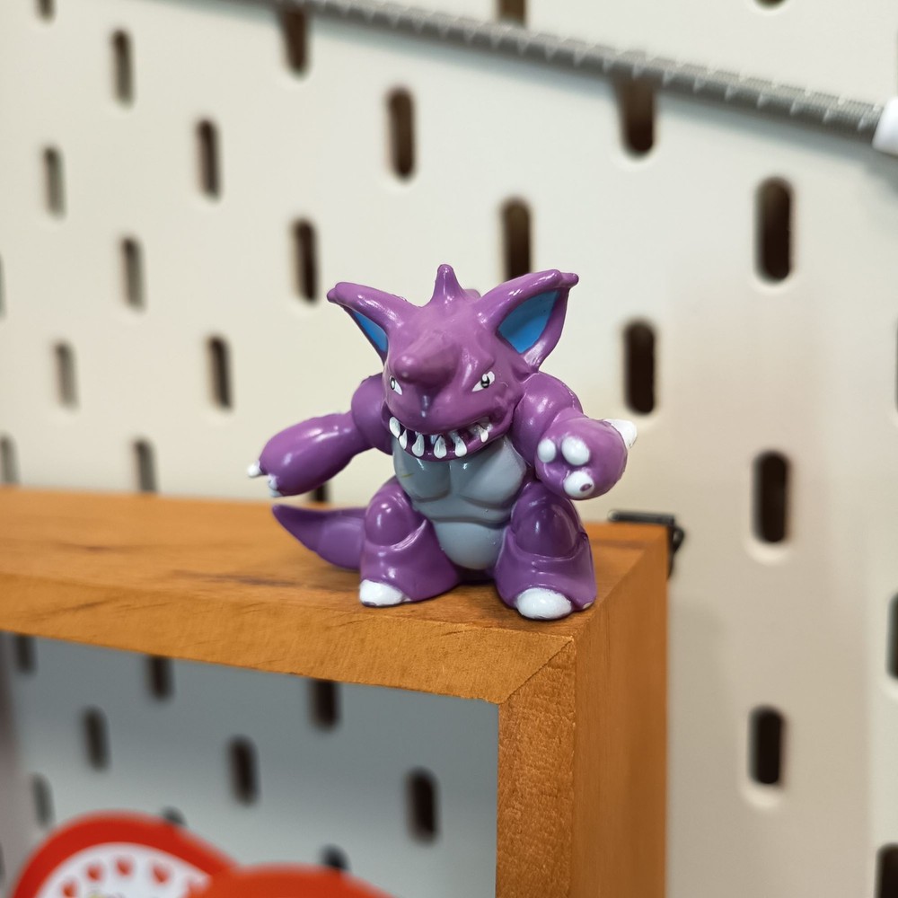 TOMY Pokemon NIDOKING 1.5″ Figure Nintendo Toy Collectible READ DESCRIPTION