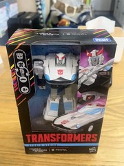 Mini ToyTransformers Studio Series MTMTE Collection Deluxe SS86 Prowl Figure NIB