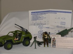 VINTAGE HASBRO G.I. JOE MOUNTAIN ASSAULT TEAM: FEATURING CLUTCH AND ALPINE